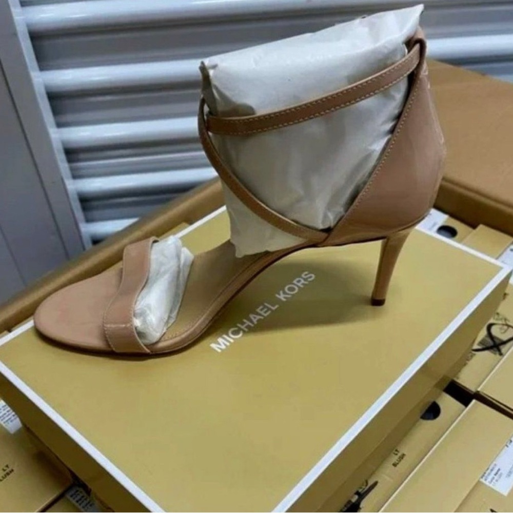 Michael Kors Ava Mid Sandal Light Blush NEW $125